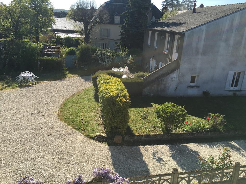 Chez Jeannette Βίλα Saint-Satur Εξωτερικό φωτογραφία